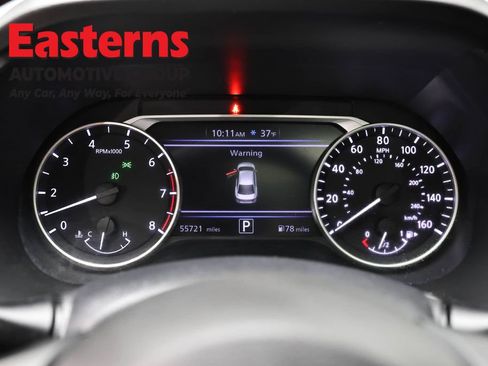 Used 2023 Nissan Sentra SR w/ SR Premium Package FWD image 18