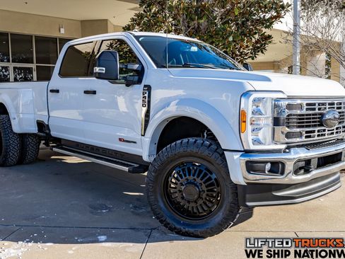 Used 2023 Ford F450 XLT w/ 360-Degree Camera Package image 1
