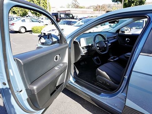 Used 2024 Hyundai Ioniq 5 SEL RWD image 37