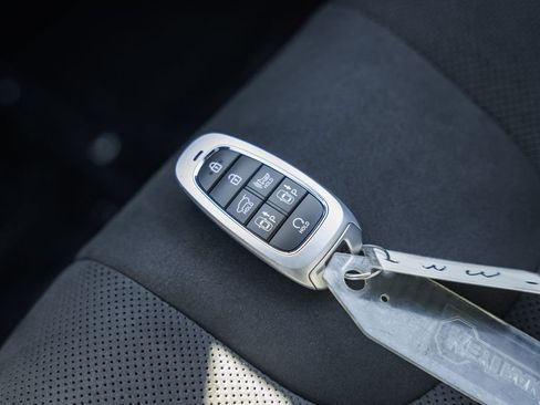 Used 2025 Hyundai Palisade Calligraphy image 43