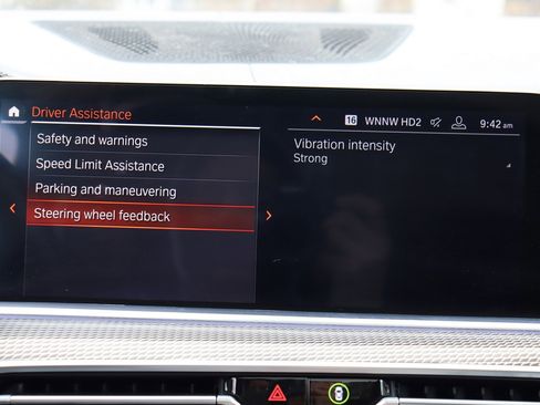 Used 2020 BMW X5 M50i w/ Premium Package AWD/4WD image 40