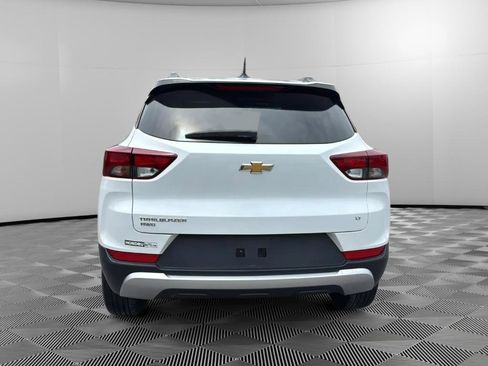 Used 2023 Chevrolet TrailBlazer LT w/ Convenience Package AWD/4WD image 8