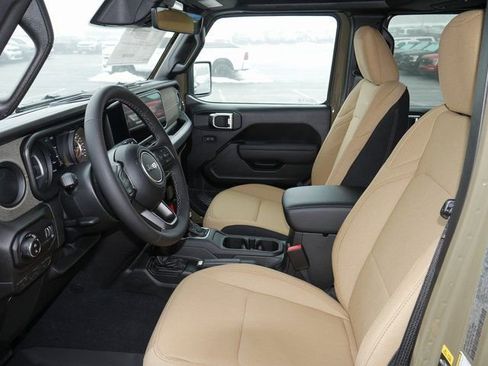 New 2026 Jeep Gladiator Sport image 2