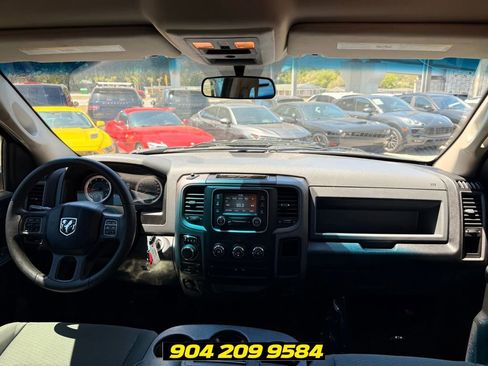 Used 2018 RAM 1500 Express w/ Black Ram 1500 Express Group AWD/4WD image 32