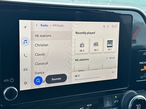 Used 2023 Toyota Highlander L image 20