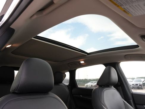 Used 2023 INFINITI QX50 Luxe FWD image 23