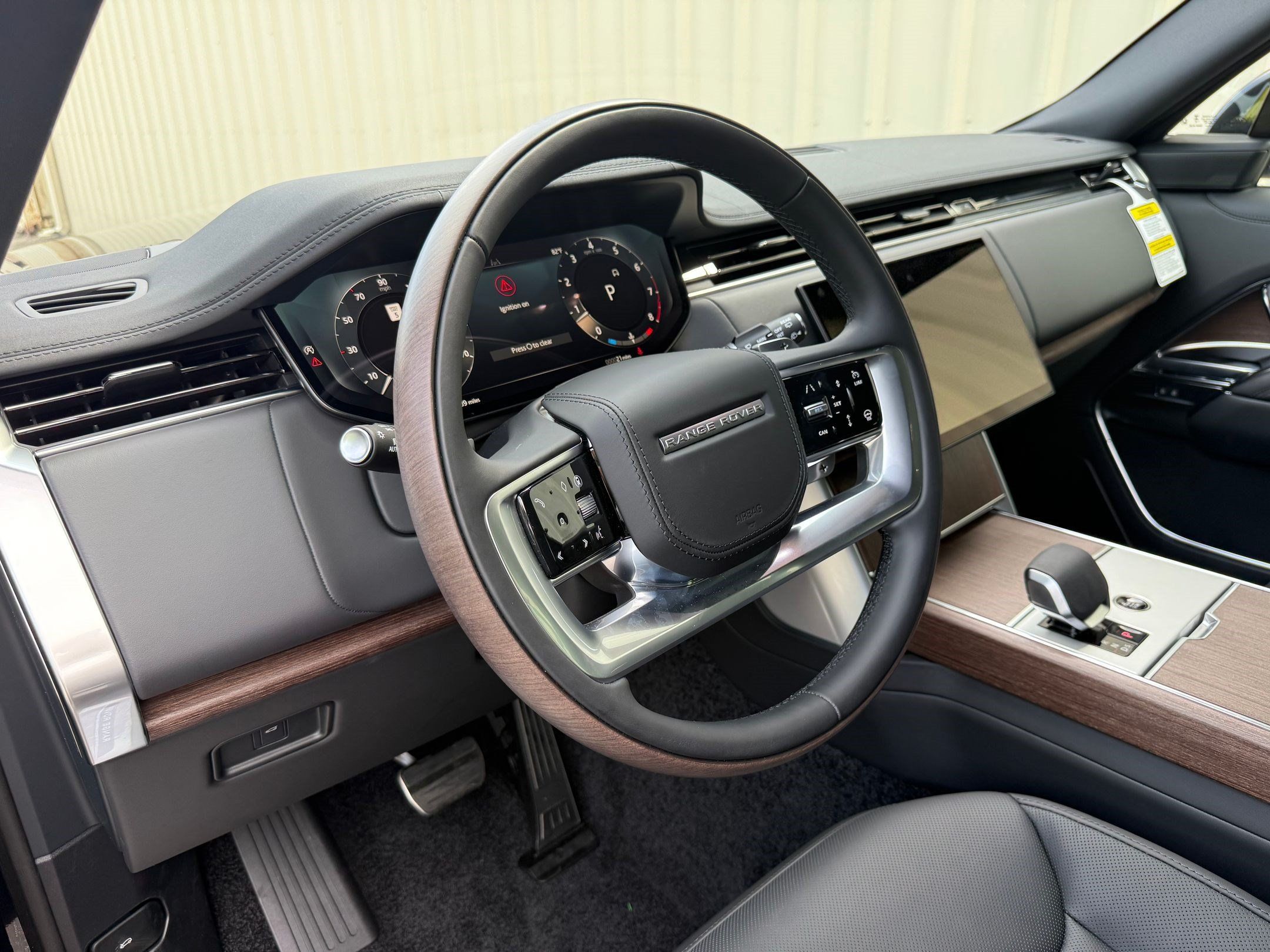 New 2026 Land Rover Range Rover SE AWD/4WD image 4