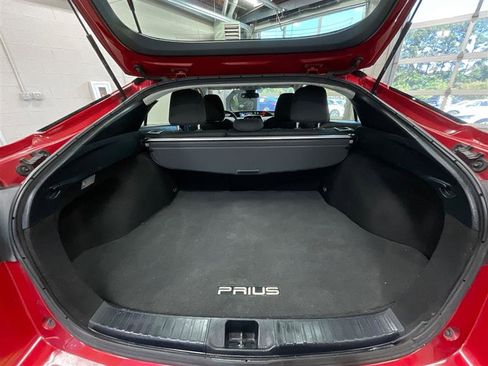 Used 2021 Toyota Prius LE w/ Carpet Mat Package (TMS) AWD/4WD image 21