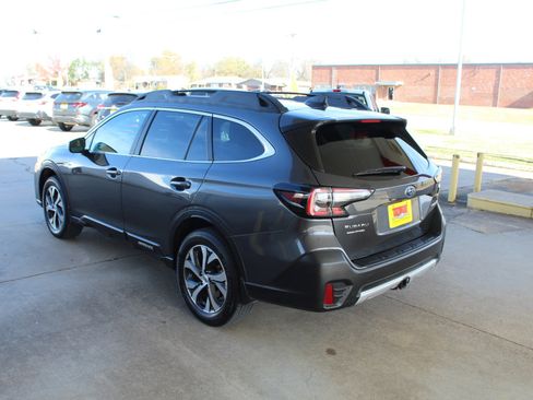Used 2020 Subaru Outback Limited image 54