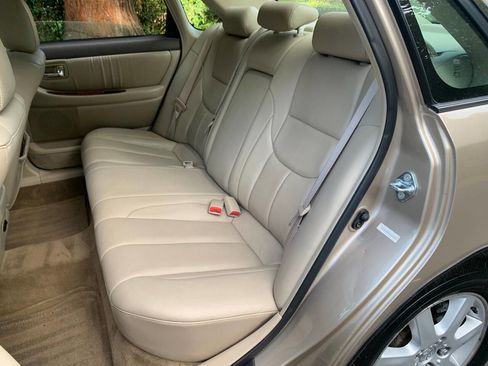 Used 2000 Toyota Avalon XLS image 22