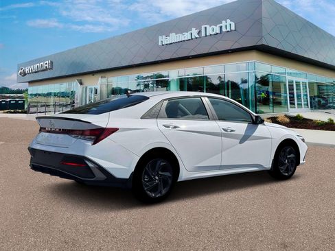 New 2026 Hyundai Elantra Sport FWD image 8