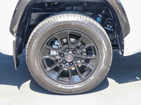 Used 2023 Toyota Tundra 1794 Edition w/ TRD Off-Road Package AWD/4WD image 9