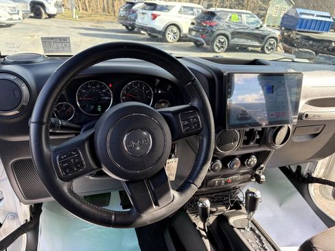 Used 2017 Jeep Wrangler Unlimited Sport w/ Quick Order Package 24S image 15