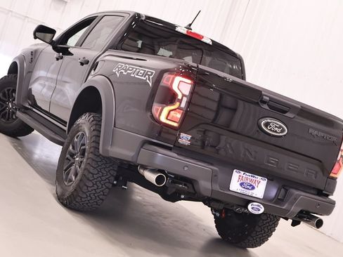 Certified 2025 Ford Ranger Raptor AWD/4WD image 41