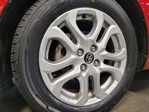 Used 2017 Toyota Yaris iA image 31