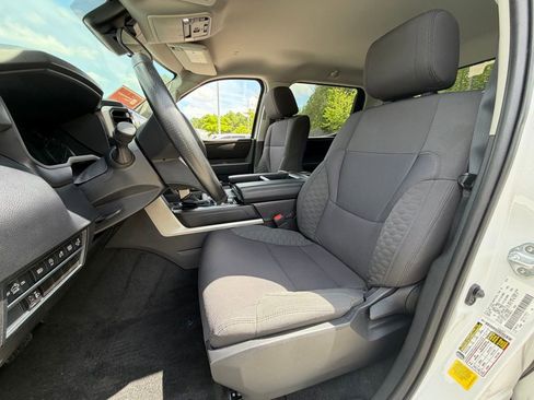 Used 2024 Toyota Tundra SR5 w/ SR5 Convenience Package AWD/4WD image 5