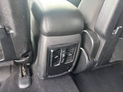 Used 2021 Jeep Grand Cherokee Laredo RWD image 21