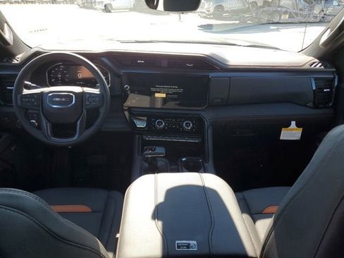 New 2026 GMC Sierra 1500 AT4 w/ AT4 Premium Package AWD/4WD image 13