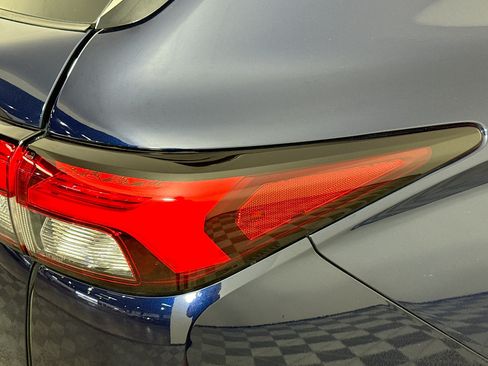 Used 2022 Mitsubishi Outlander SEL AWD/4WD image 61