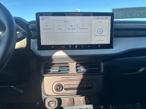 Certified 2025 Ford Maverick XLT w/ 4K Tow Package image 26