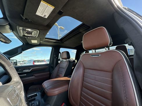 Used 2024 GMC Sierra 1500 Denali Ultimate image 19