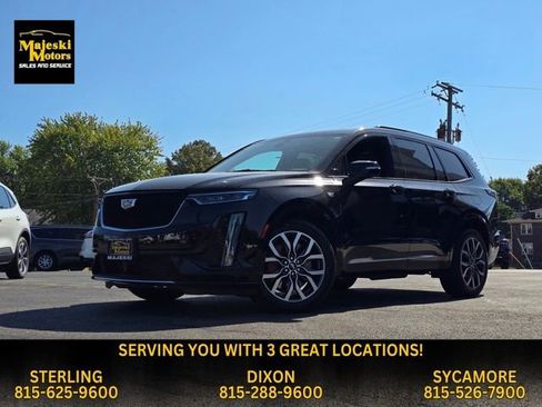 Used 2024 Cadillac XT6 Sport w/ Platinum Package image 3