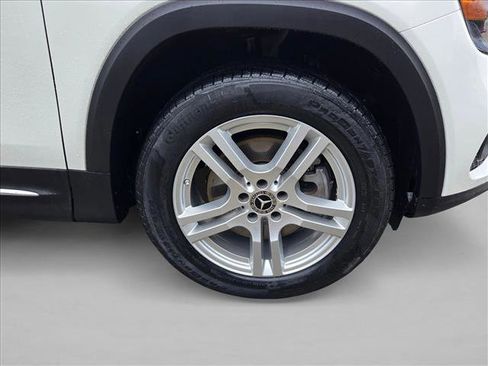 Certified 2022 Mercedes-Benz GLB 250 image 21