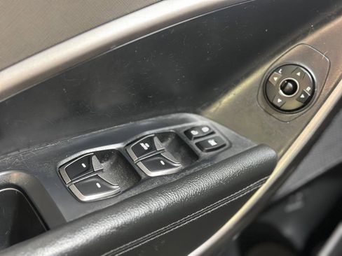 Used 2015 Hyundai Santa Fe Sport w/ Option Group 02 image 30