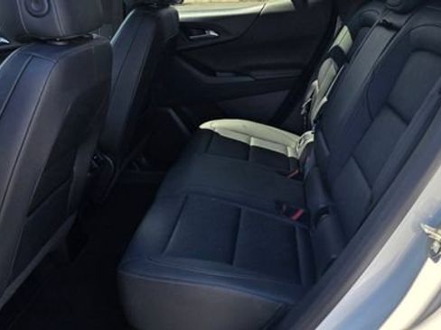 Used 2025 Chevrolet Equinox LT w/ Convenience Package II AWD/4WD image 12