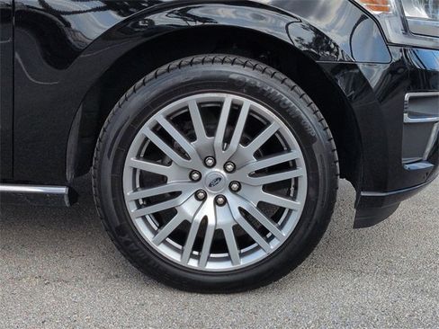 Certified 2023 Ford Expedition Max Platinum image 11