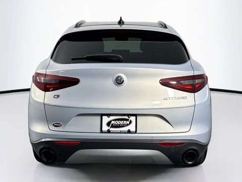 Used 2023 Alfa Romeo Stelvio Ti w/ Active Assist Plus Package AWD/4WD image 14