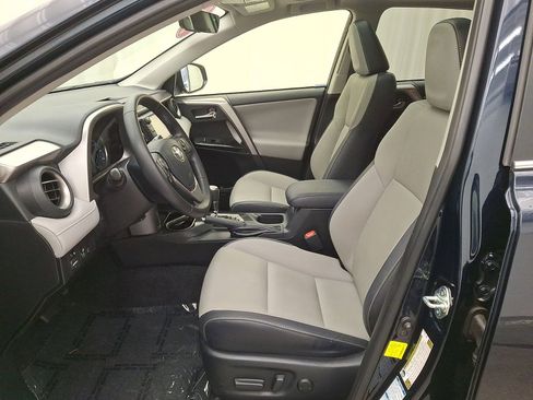 Certified 2018 Toyota RAV4 Limited AWD/4WD image 11