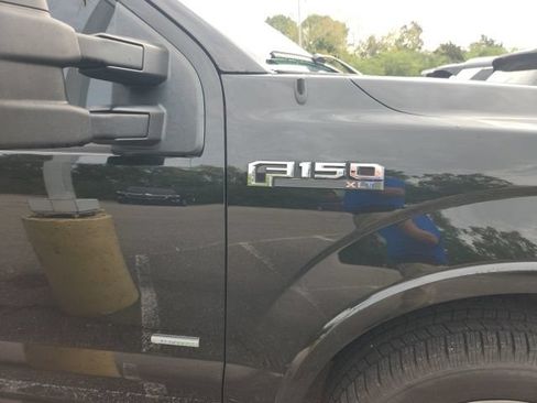 Used 2015 Ford F150 XLT w/ Equipment Group 302A Luxury AWD/4WD image 3