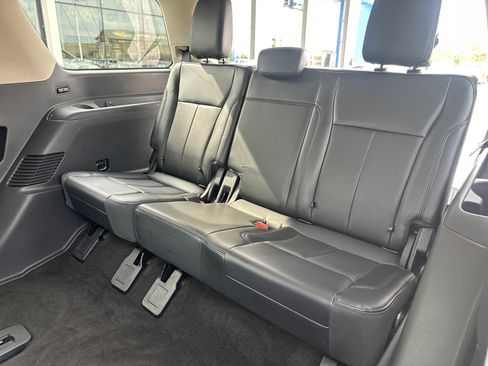 Used 2023 Ford Expedition XLT AWD/4WD image 29