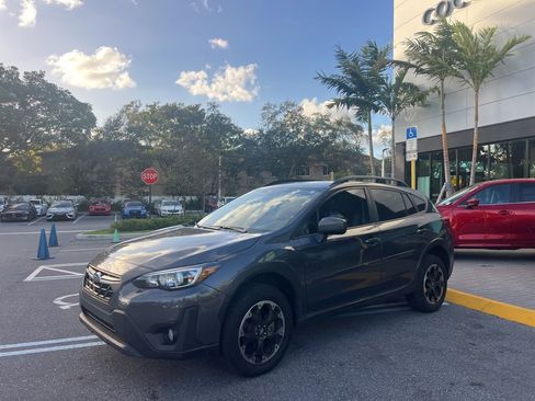 Used 2023 Subaru Crosstrek 2.0i Premium image 11