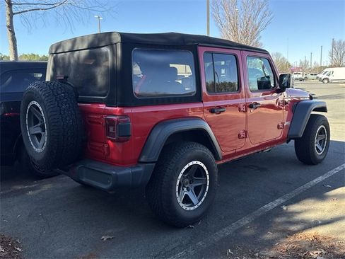 Used 2018 Jeep Wrangler Unlimited Sport S image 7