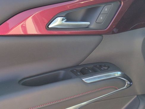 New 2026 Chevrolet Traverse Z71 w/ Enhanced Driving Package image 24