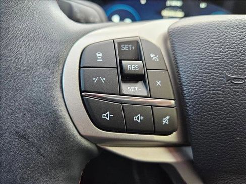 New 2026 Ford Explorer Active image 15