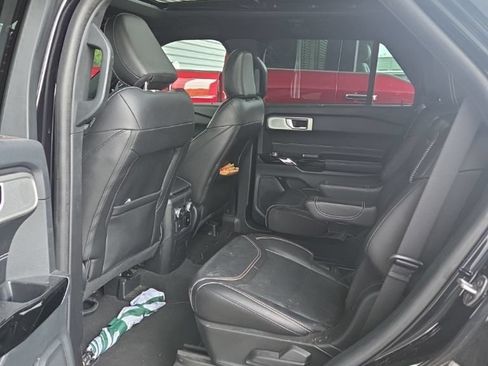 Used 2022 Ford Explorer ST w/ Equipment Group 401A AWD/4WD image 10