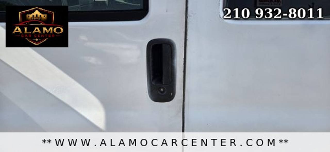 Used 2009 Chevrolet Express 1500 RWD image 10