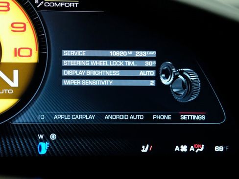 Used 2025 Ferrari Purosangue image 26