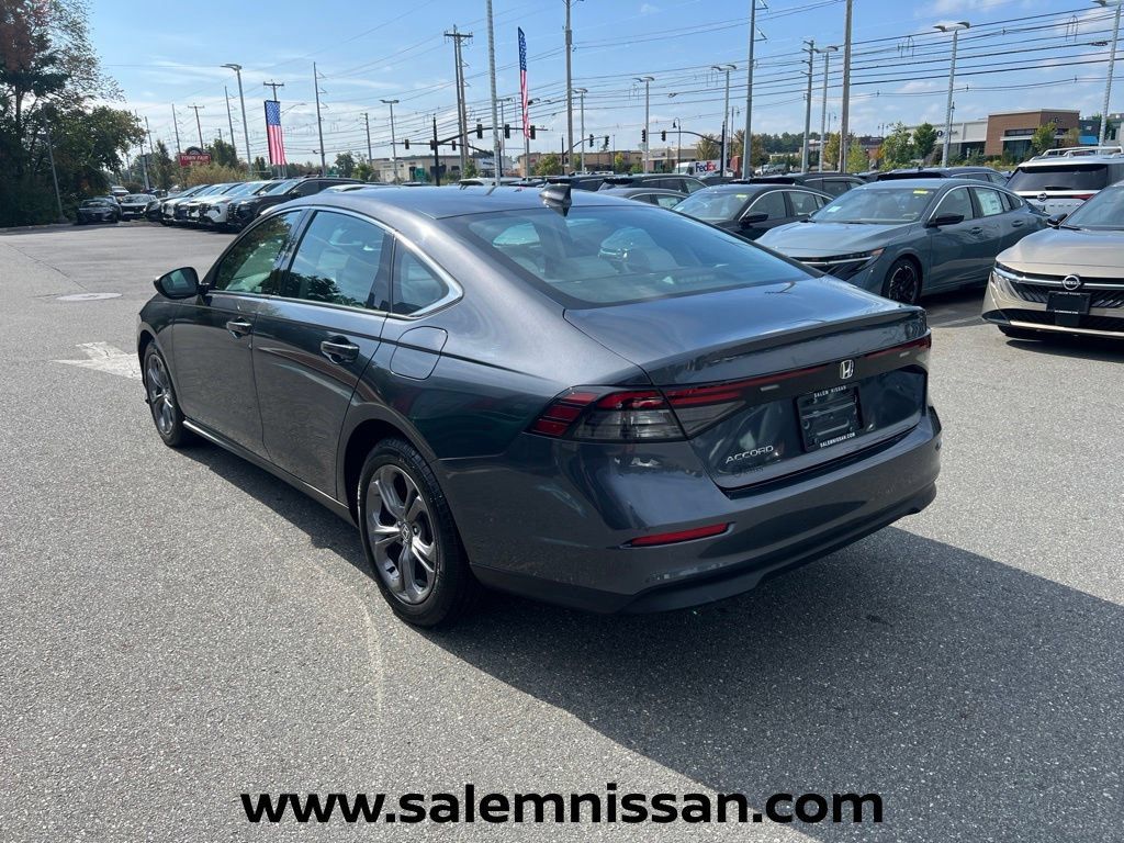 Used 2024 Honda Accord EX image 5