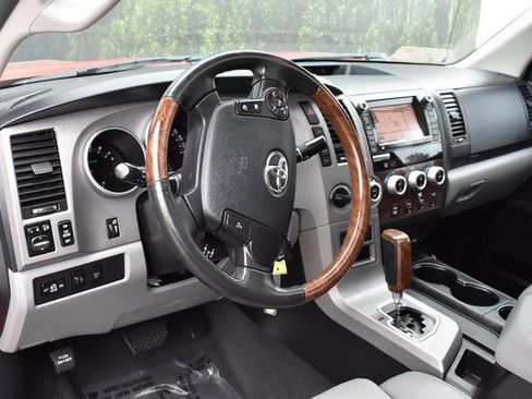 Used 2013 Toyota Tundra Platinum AWD/4WD image 14