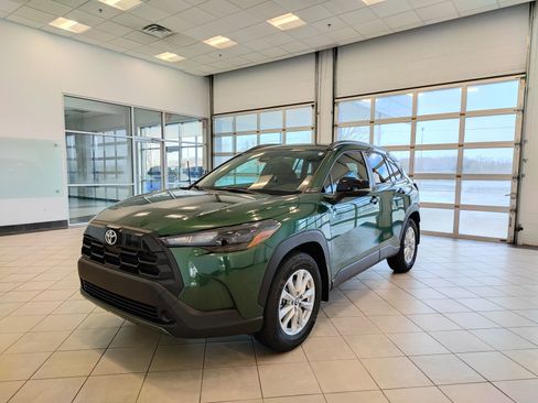 New 2026 Toyota Corolla Cross LE w/ Cold Weather Package image 7