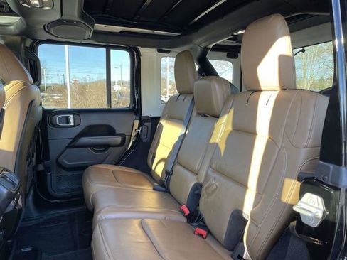 Used 2020 Jeep Wrangler Unlimited Rubicon image 16
