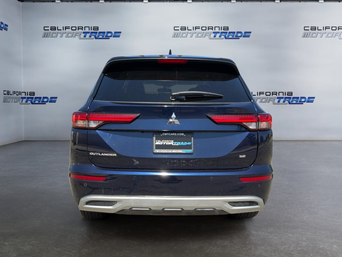Used 2024 Mitsubishi Outlander SE FWD image 6