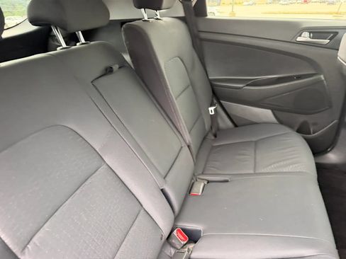 Used 2019 Hyundai Tucson Value AWD/4WD image 45