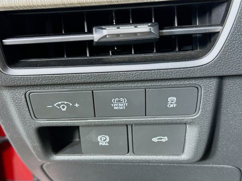 Used 2025 Hyundai Sonata SEL image 17