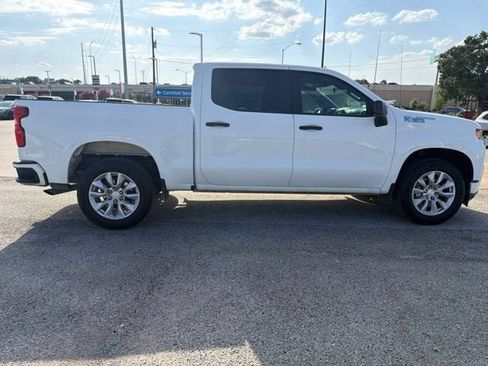 Used 2021 Chevrolet Silverado 1500 Custom RWD image 6