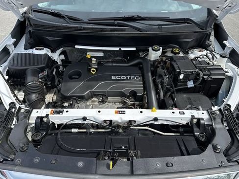 Certified 2022 GMC Terrain SLT w/ Infotainment Package II image 31